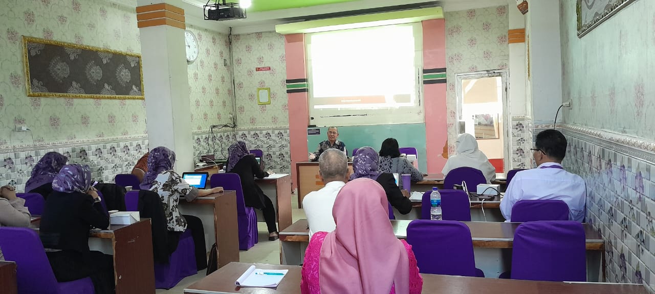 Rapat Persiapan Akreditasi Institut Teknologi dan Bisnis (ITB) Bina Sriwijaya Palembang Rapat Persiapan Akreditasi Institut Teknologi dan Bisnis (ITB) Bina Sriwijaya Palembang
